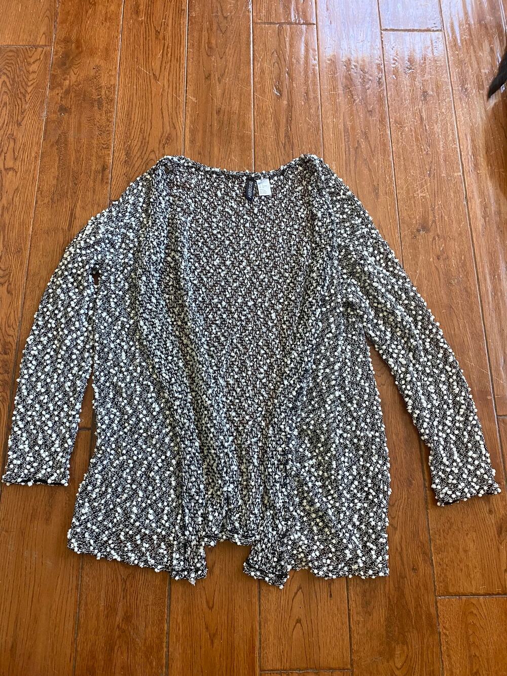 H&M Divided Black and White Sweater